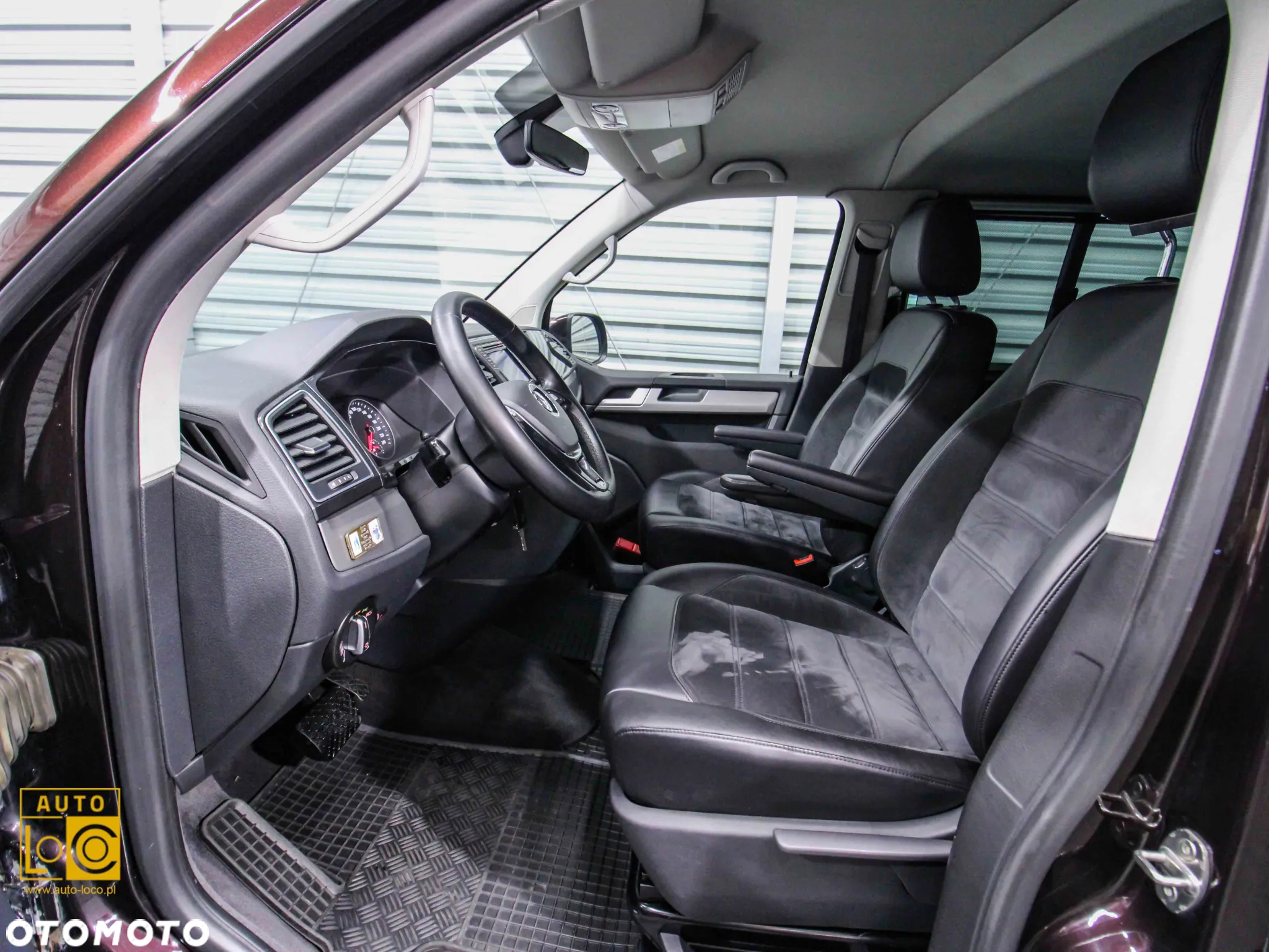 Volkswagen Multivan 2.0 BiTDI L2 Comfortline 4Motion DSG - 14