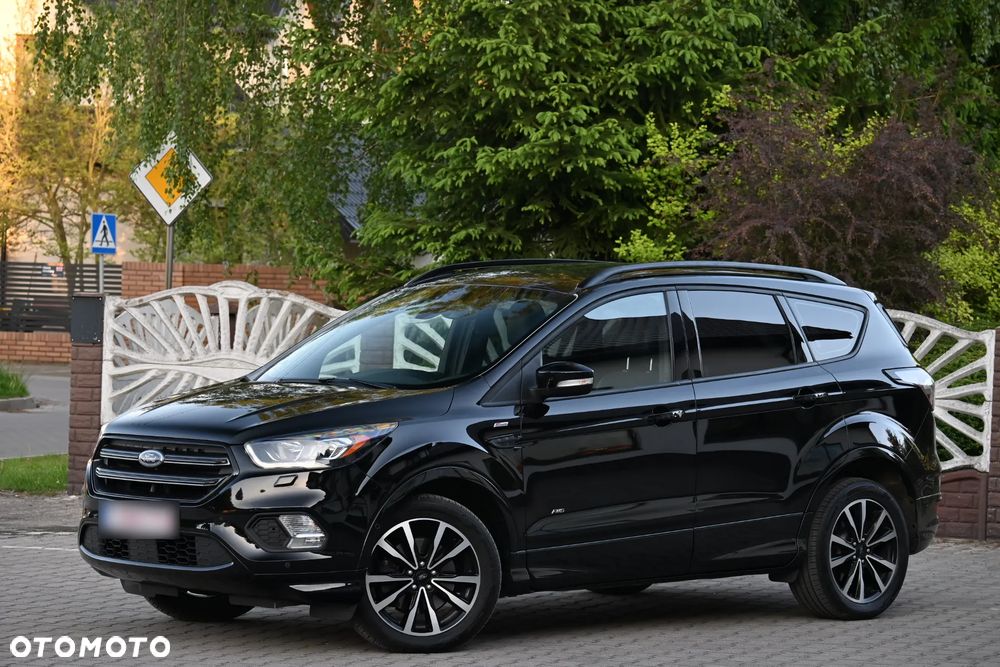 Ford Kuga 2.0 TDCi AWD ST-Line - 4