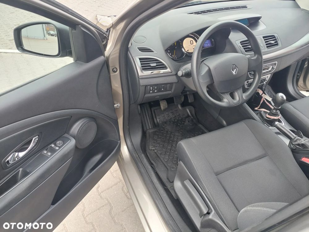 Renault Megane 1.6 16V 110 Paris - 13