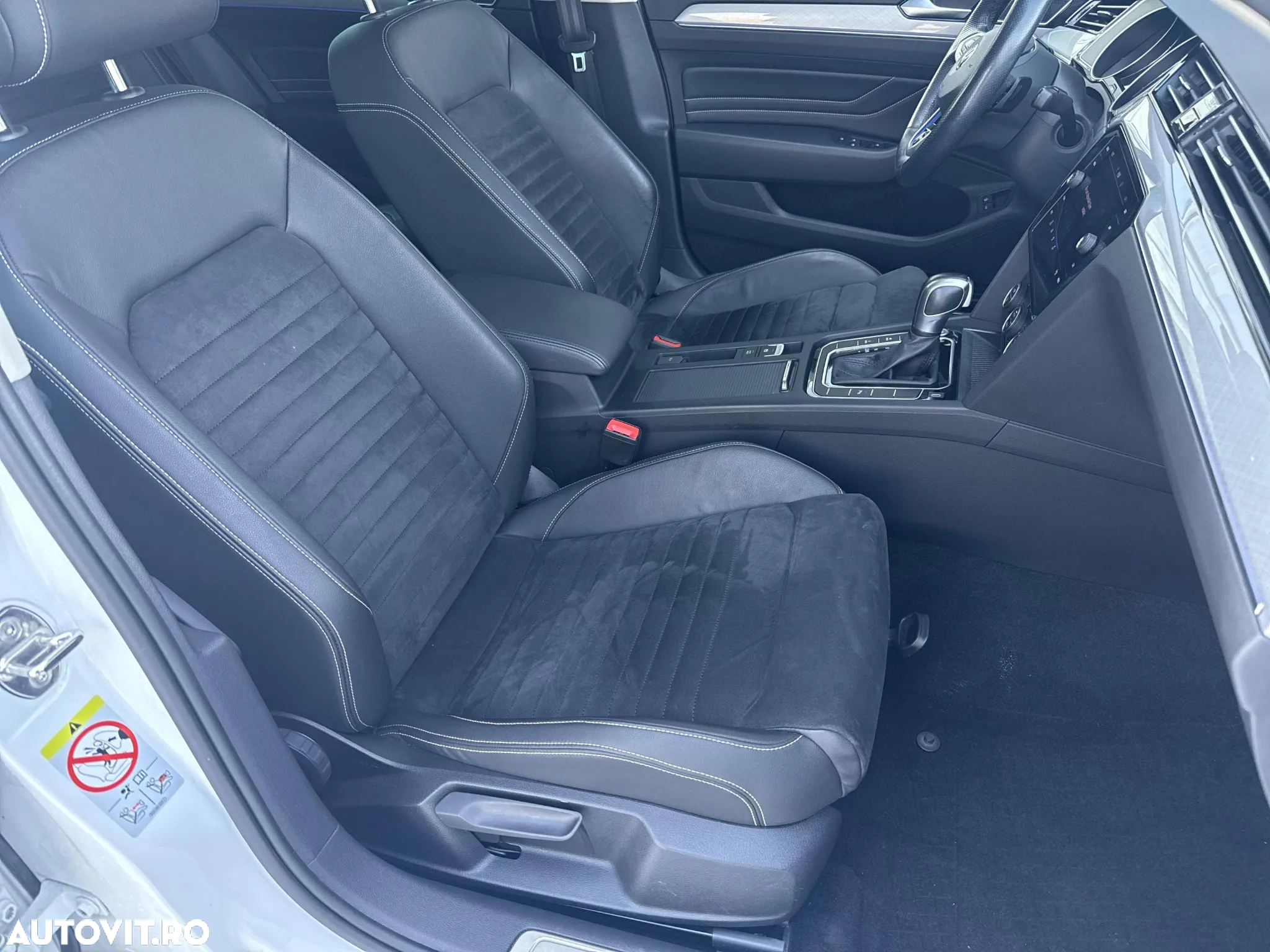 Volkswagen Passat Variant 1.4 TSI Plug-In-Hybrid DSG GTE - 28