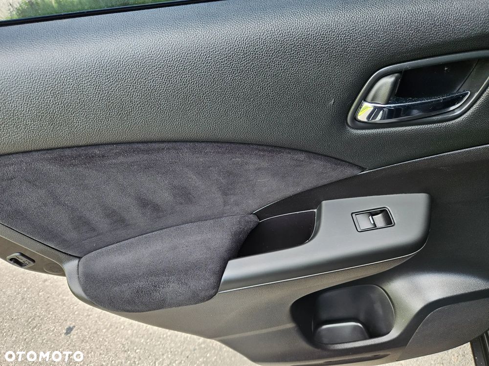 Honda CR-V 2.0i-VTEC 2WD Elegance - 37