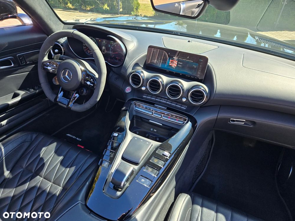 Mercedes-Benz AMG GT - 20