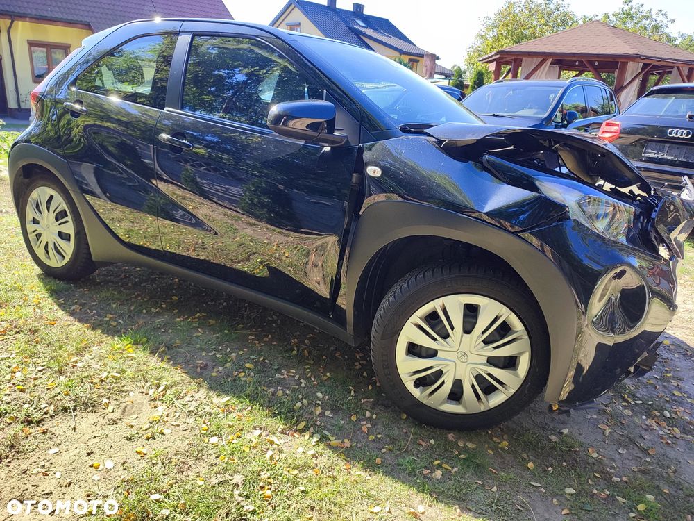 Toyota Aygo X Team D - 4