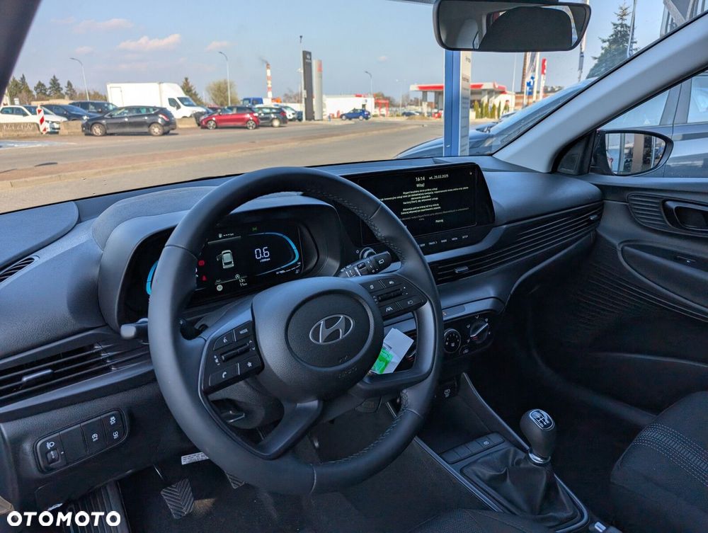 Hyundai i20 1.2 Modern - 8