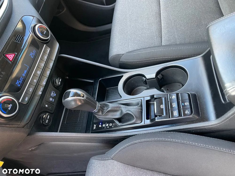 Hyundai Tucson blue 1.6 CRDi 2WD DCT Style - 8