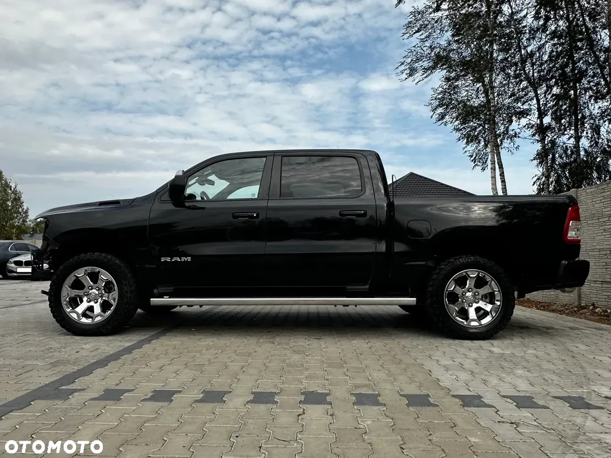 Dodge RAM 1500 5.7 4x4 - 19