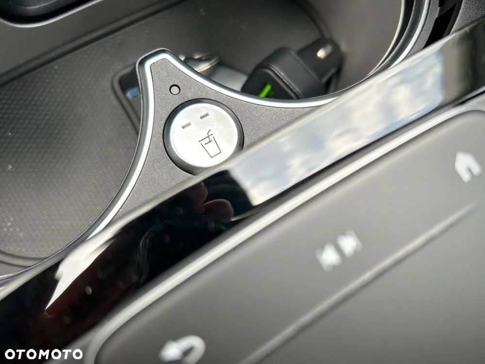 Mercedes-Benz GLS - 37