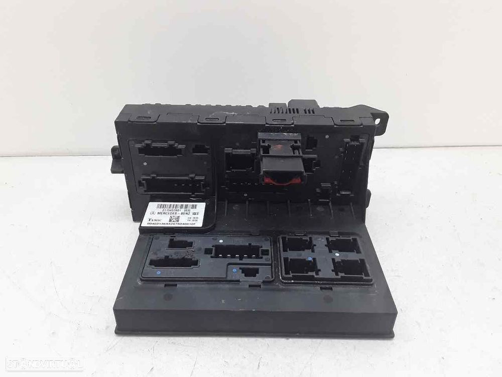 CAIXA DE RELES FUSÍVEIS MERCEDES-BENZ CLASE E BM 211 BERLINA - 1