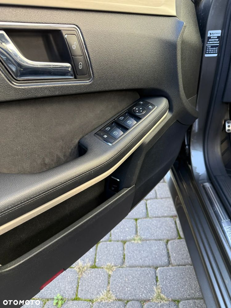 Mercedes-Benz Klasa E 350 CDI BlueEff Elegance - 15