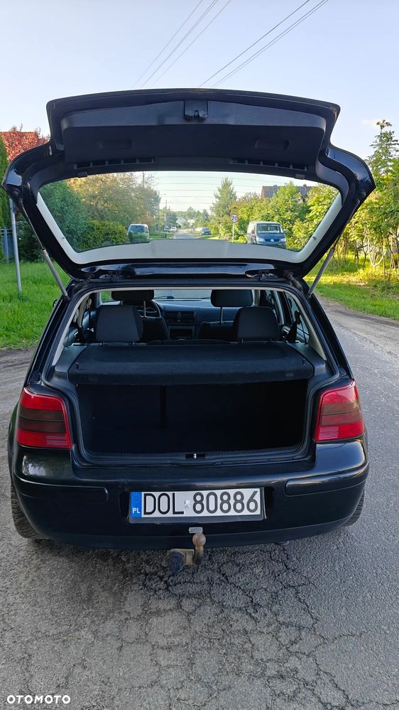 Volkswagen Golf 1.9 TDI - 12