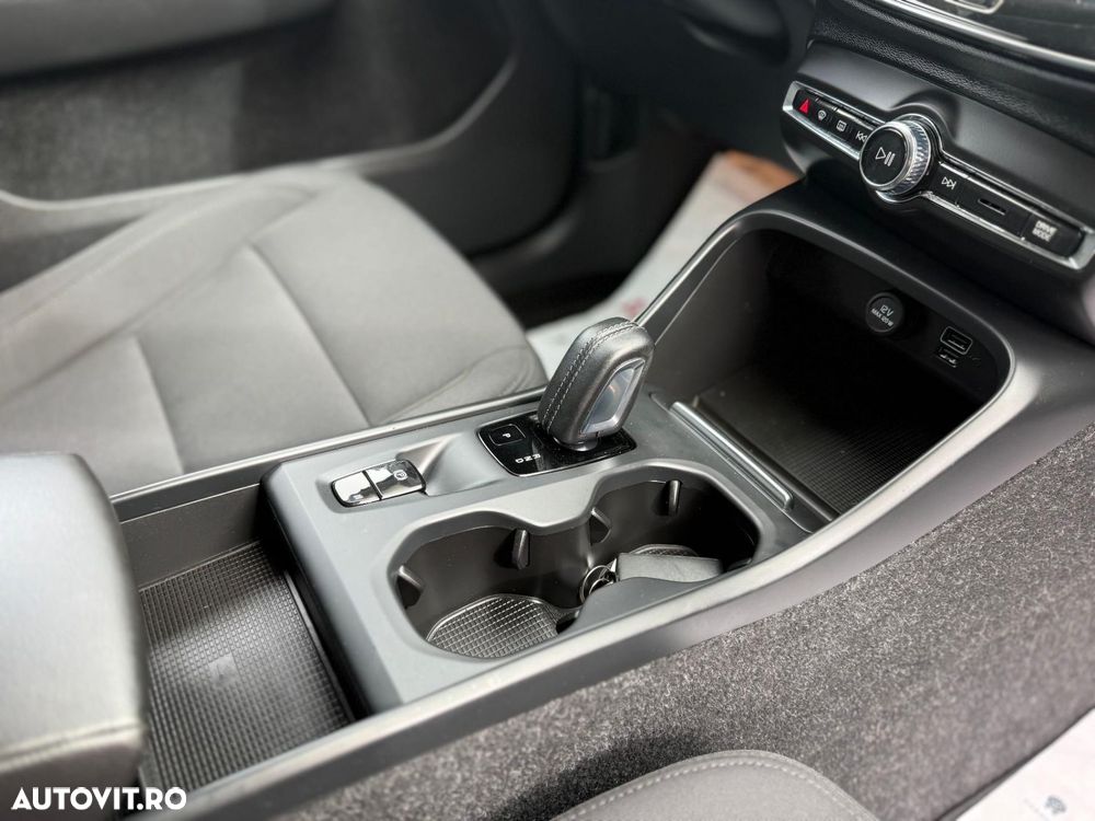 Volvo XC 40 Recharge T5 Twin Engine AT7 Inscription Expression - 15