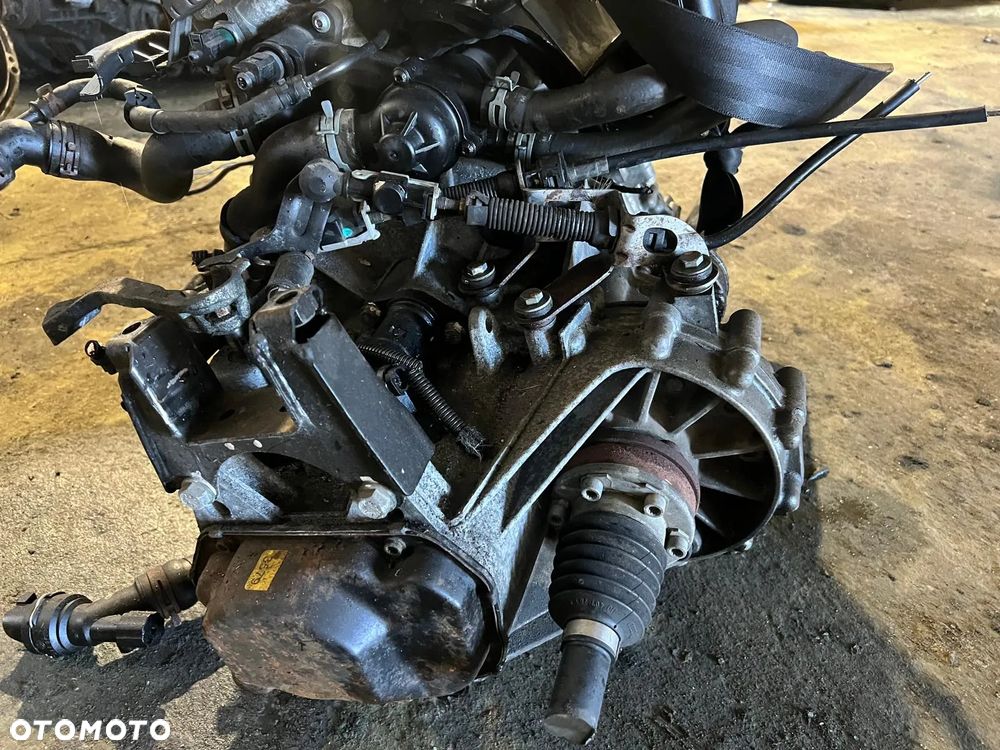 Silnik 1.2 BMD VW POLO FOX Przebieg 147 262 - 3