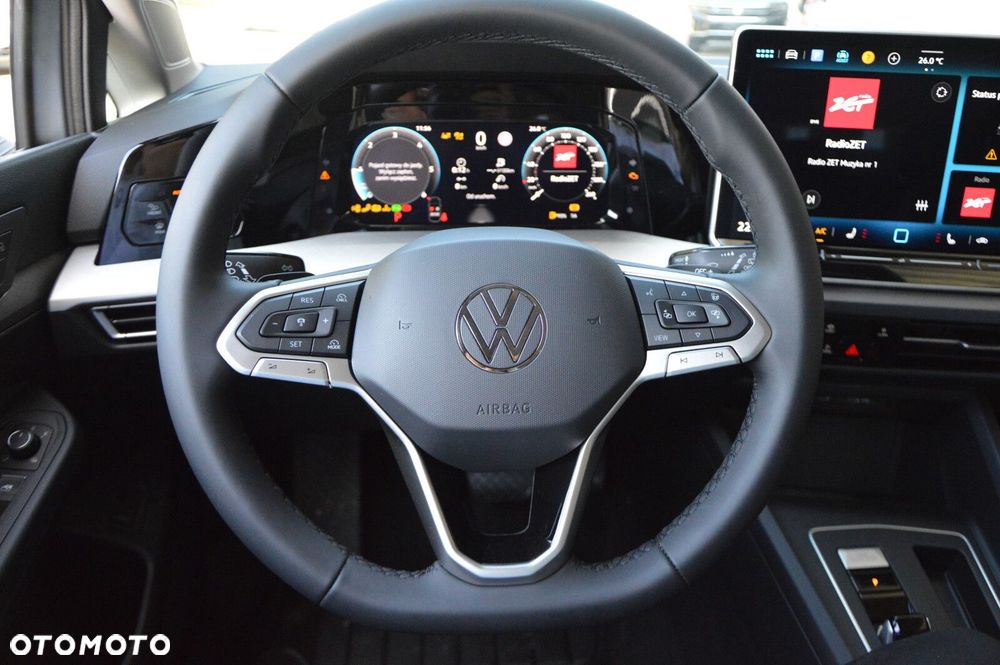 Volkswagen Golf - 10