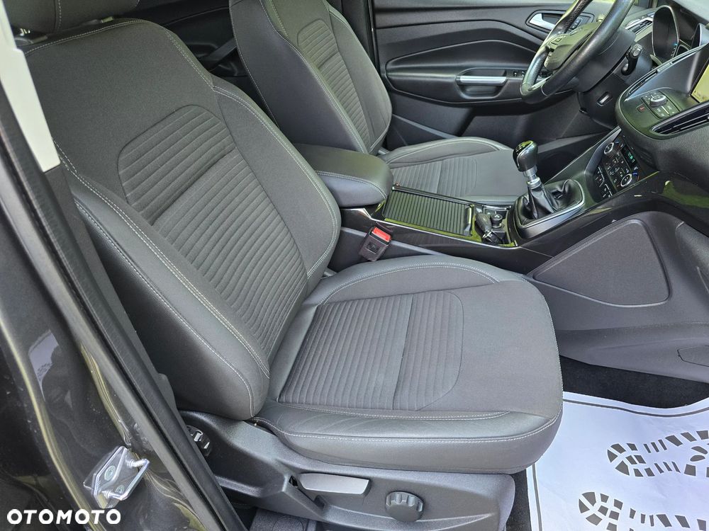 Ford Kuga 2.0 TDCi 4WD Titanium - 21