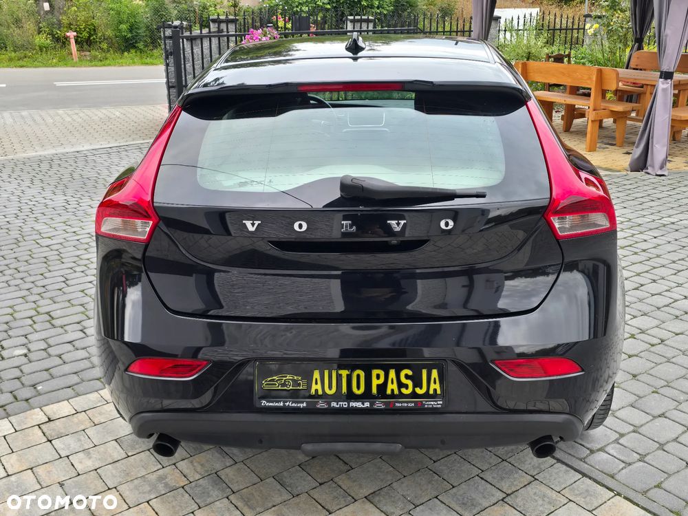 Volvo V40 T3 - 12