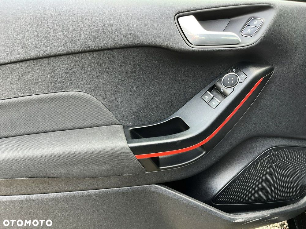 Ford Fiesta 1.0 EcoBoost S&S ST-LINE - 35