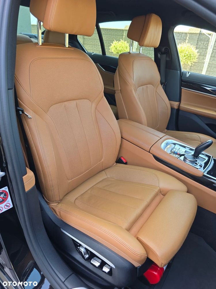 BMW Seria 7 730d xDrive - 30