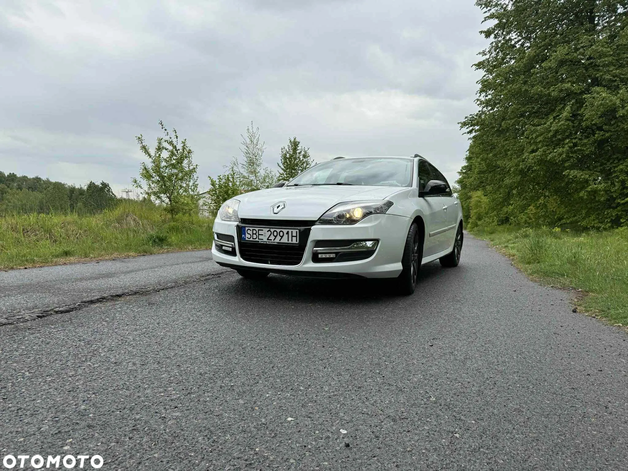 Renault Laguna Grandtour 2.0 dCi FAP Expression - 2