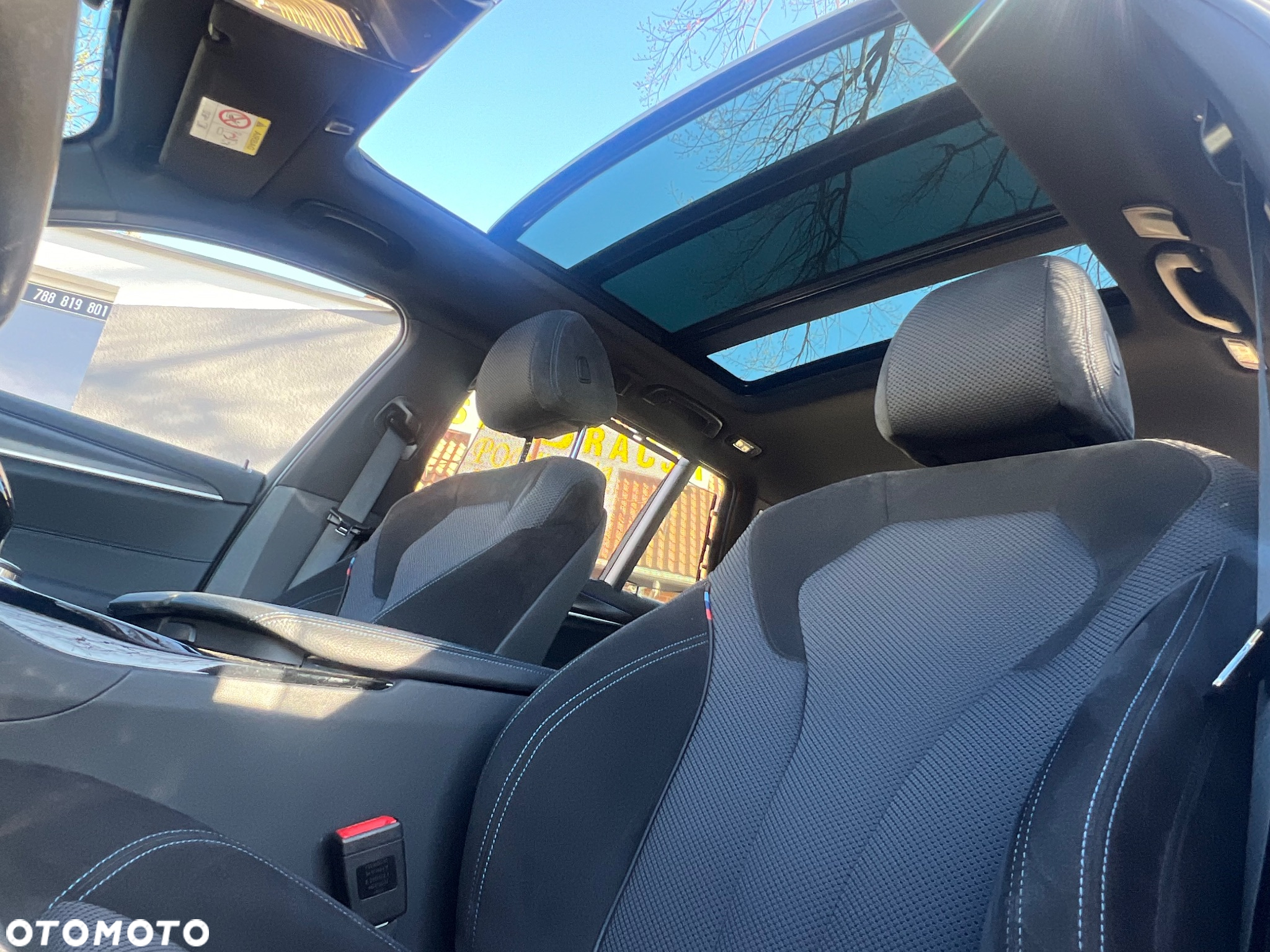 BMW Seria 5 520d xDrive Touring M Sport Edition - 13