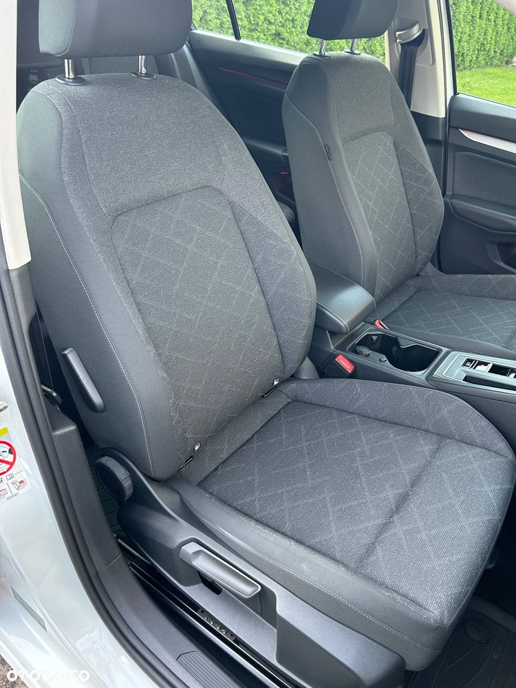 Volkswagen Golf 1.0 eTSI Life DSG - 16