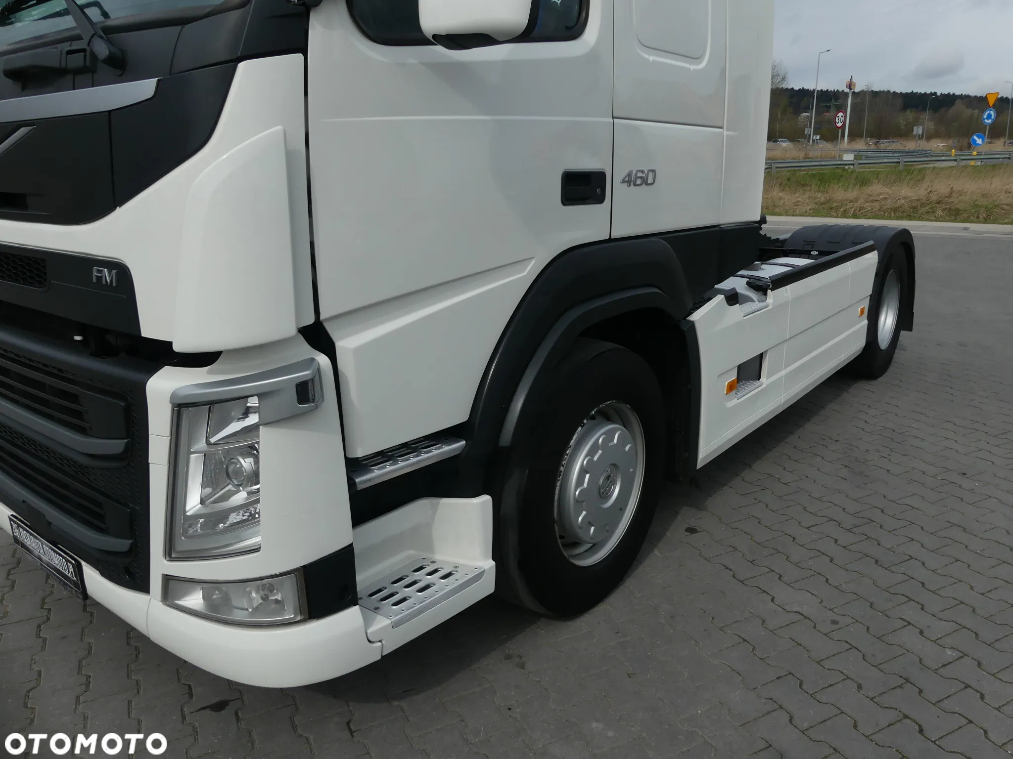 Volvo FM 460 / EURO 6 / I-SHIFT / STANDARD / DWA ZBIORNIKI / - 12