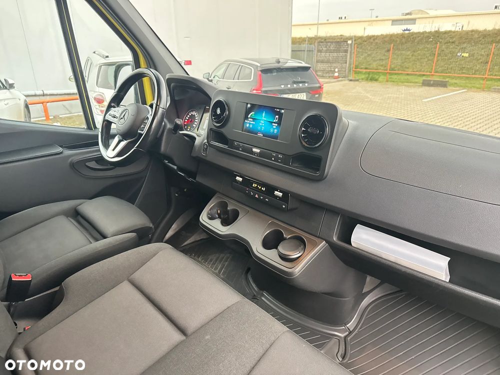 Mercedes-Benz 319 CDI - 17