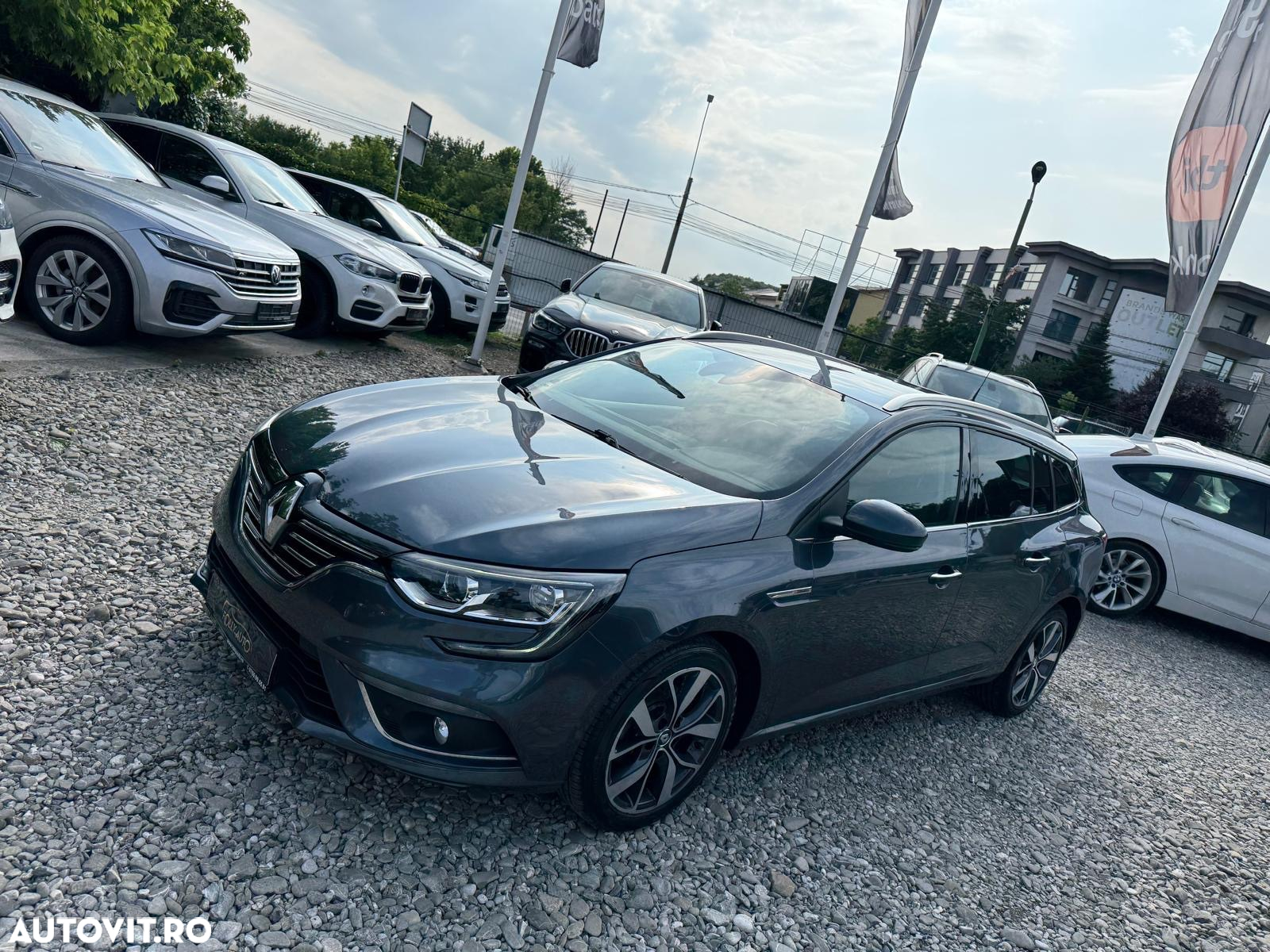 Renault Megane Grandtour ENERGY TCe 130 BOSE EDITION - 33