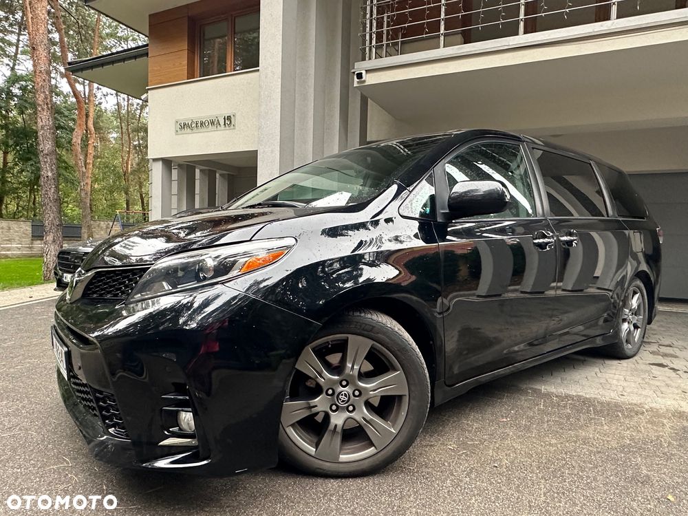 Toyota Sienna 3.5 V6 - 3