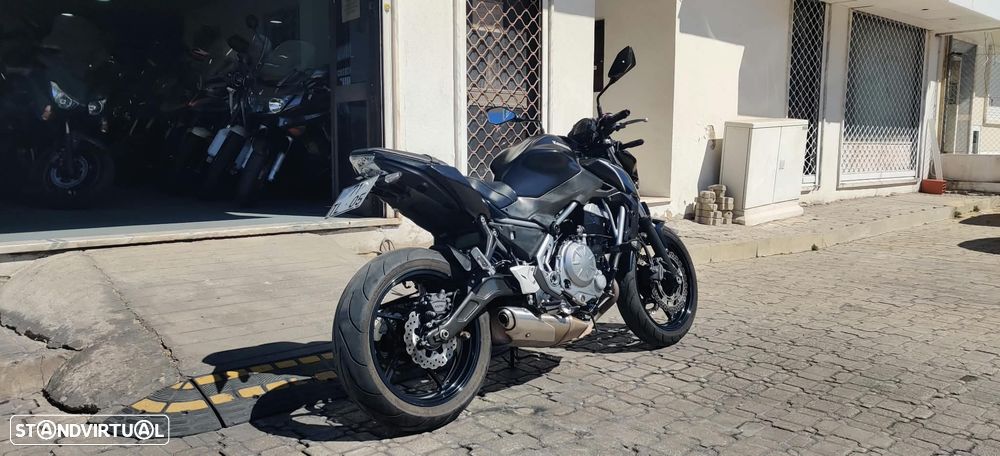 Kawasaki Z 650 - 10