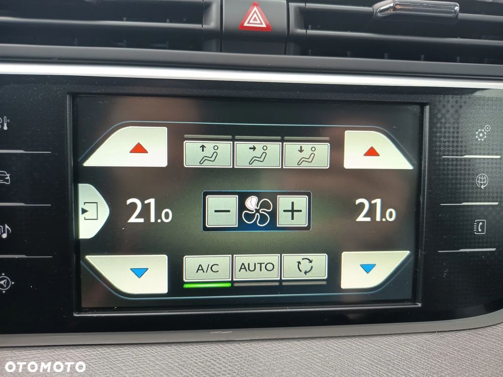 Citroën C4 Grand Picasso BlueHDi 150 Exclusive - 28