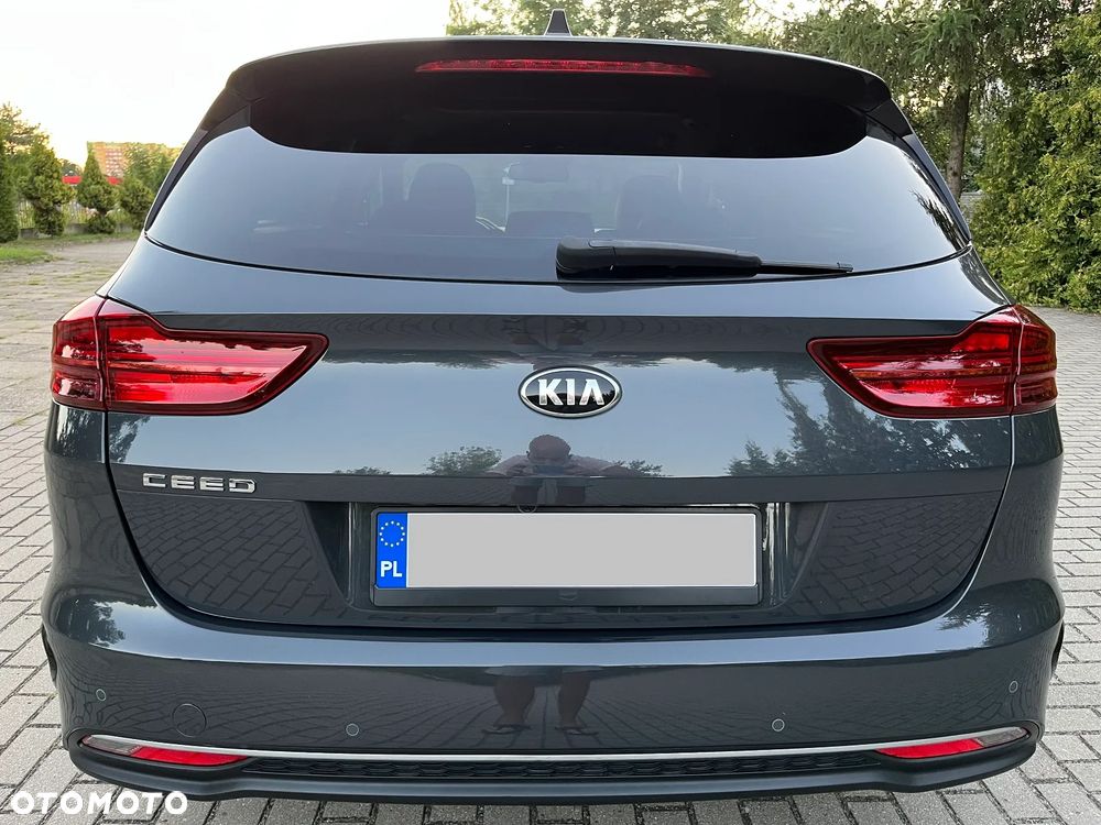 Kia Ceed 1.6 CRDi SCR L Business Line Plus - 14