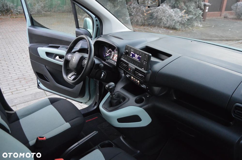 Citroën Berlingo Multispace PureTech 110 SHINE - 13