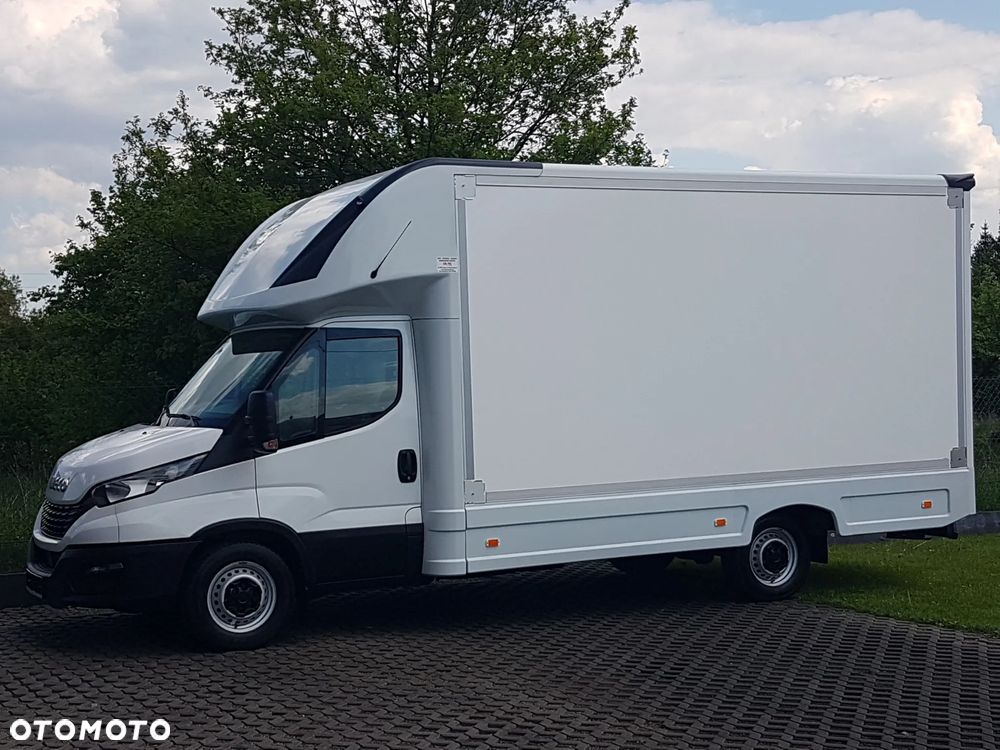 Iveco DAILY KONTENER NISKOPODŁOGOWY 4,44x2,23x2,42 SKLEP FOODTRUCK BAR KLIMA KONIOWÓZ KAMPER 35S14 KRAJOWY - 2