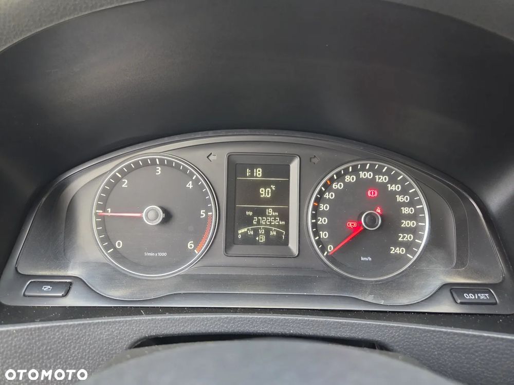 Volkswagen Transporter - 21