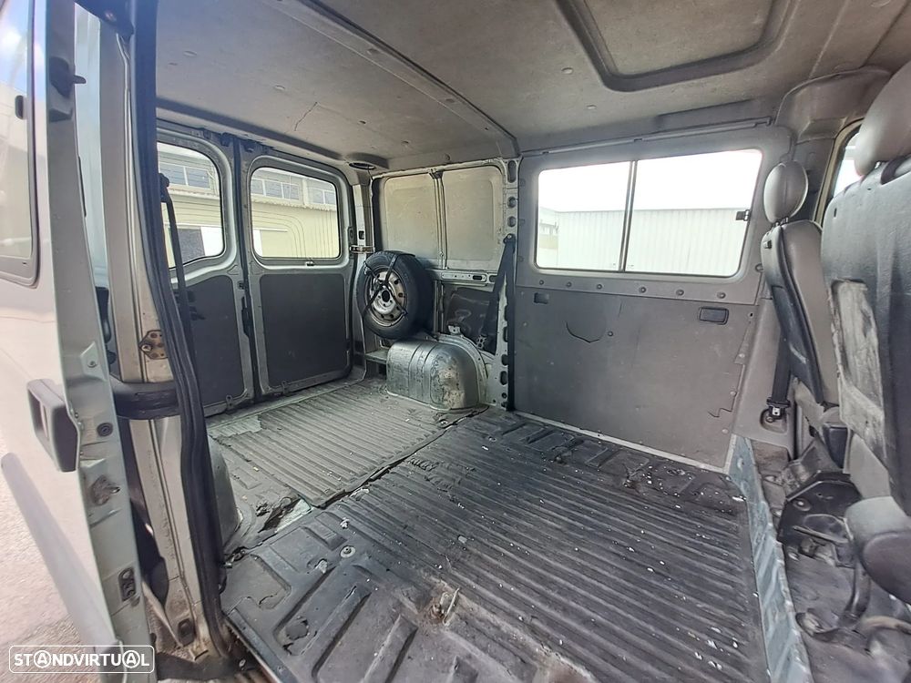 Nissan Interstar - 8
