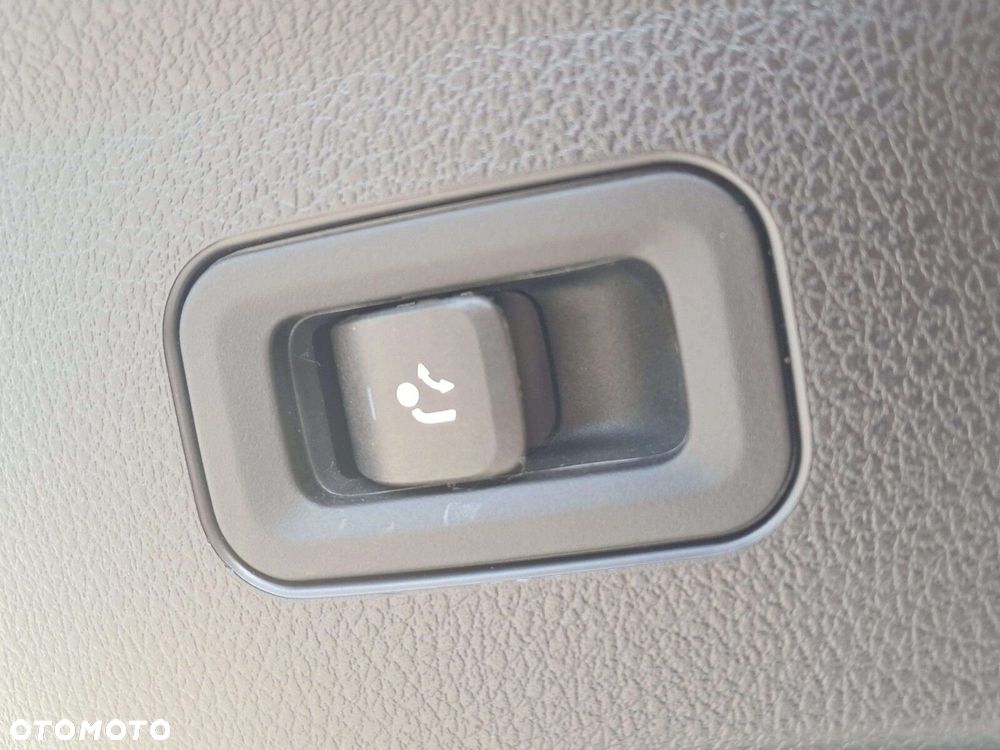 Mercedes-Benz GLE - 12