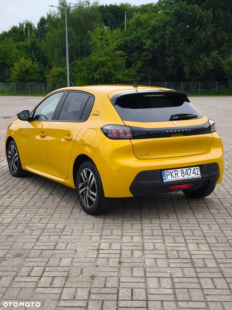 Peugeot 208 1.2 PureTech Style S&S - 8