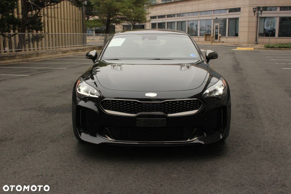 Kia Stinger 2.0 T-GDI GT Line - 9