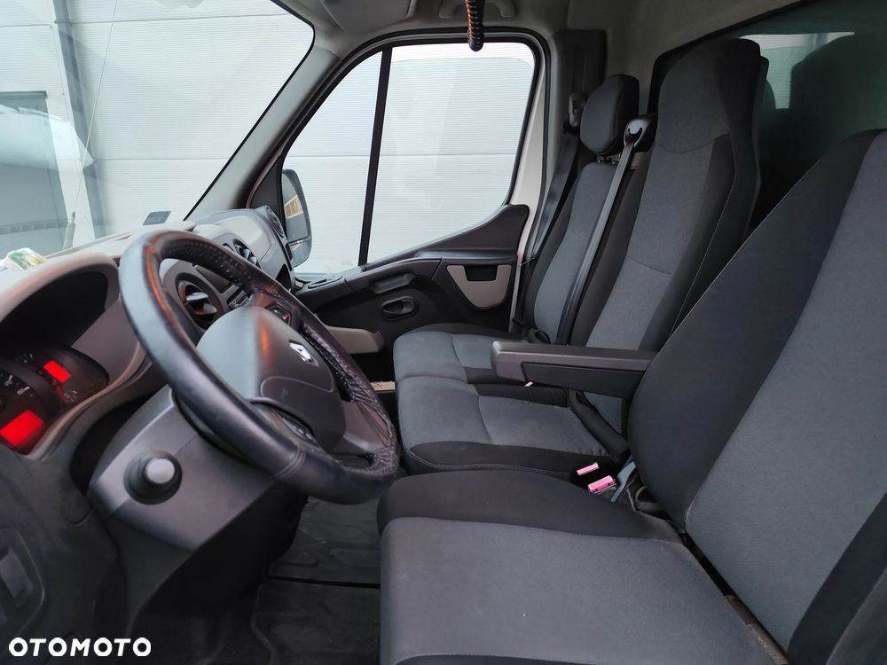Renault Master - 10