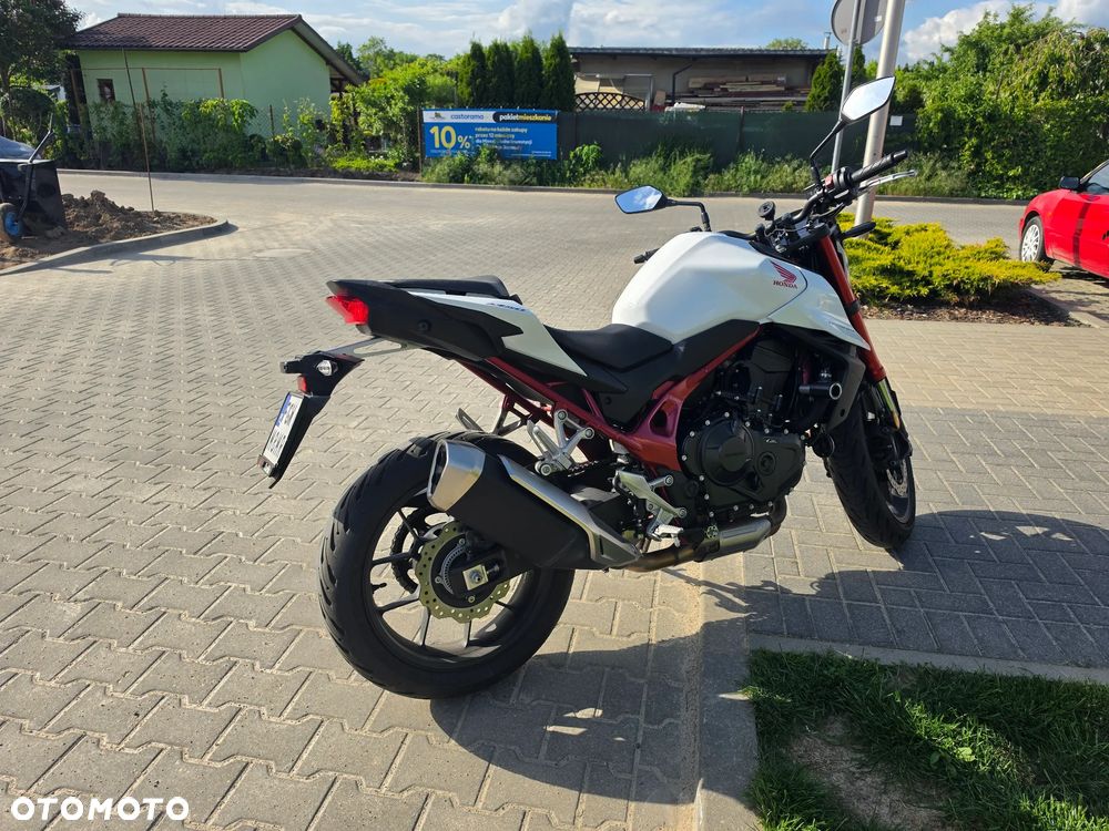 Honda Hornet - 4