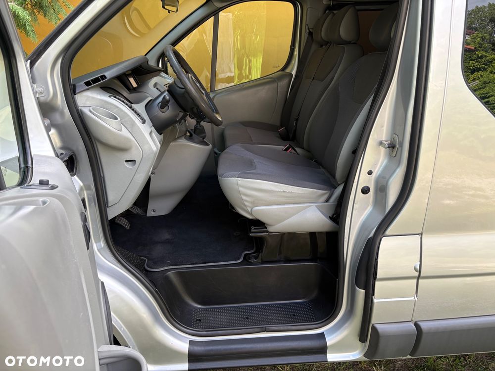 Opel VIVARO - 6