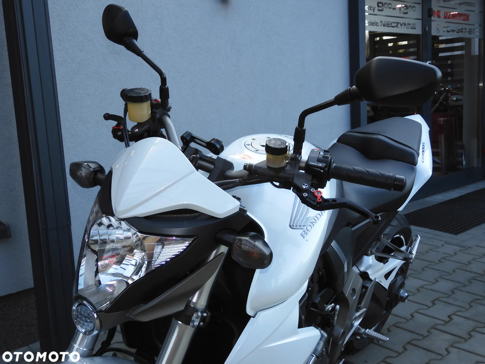 Honda CB - 22