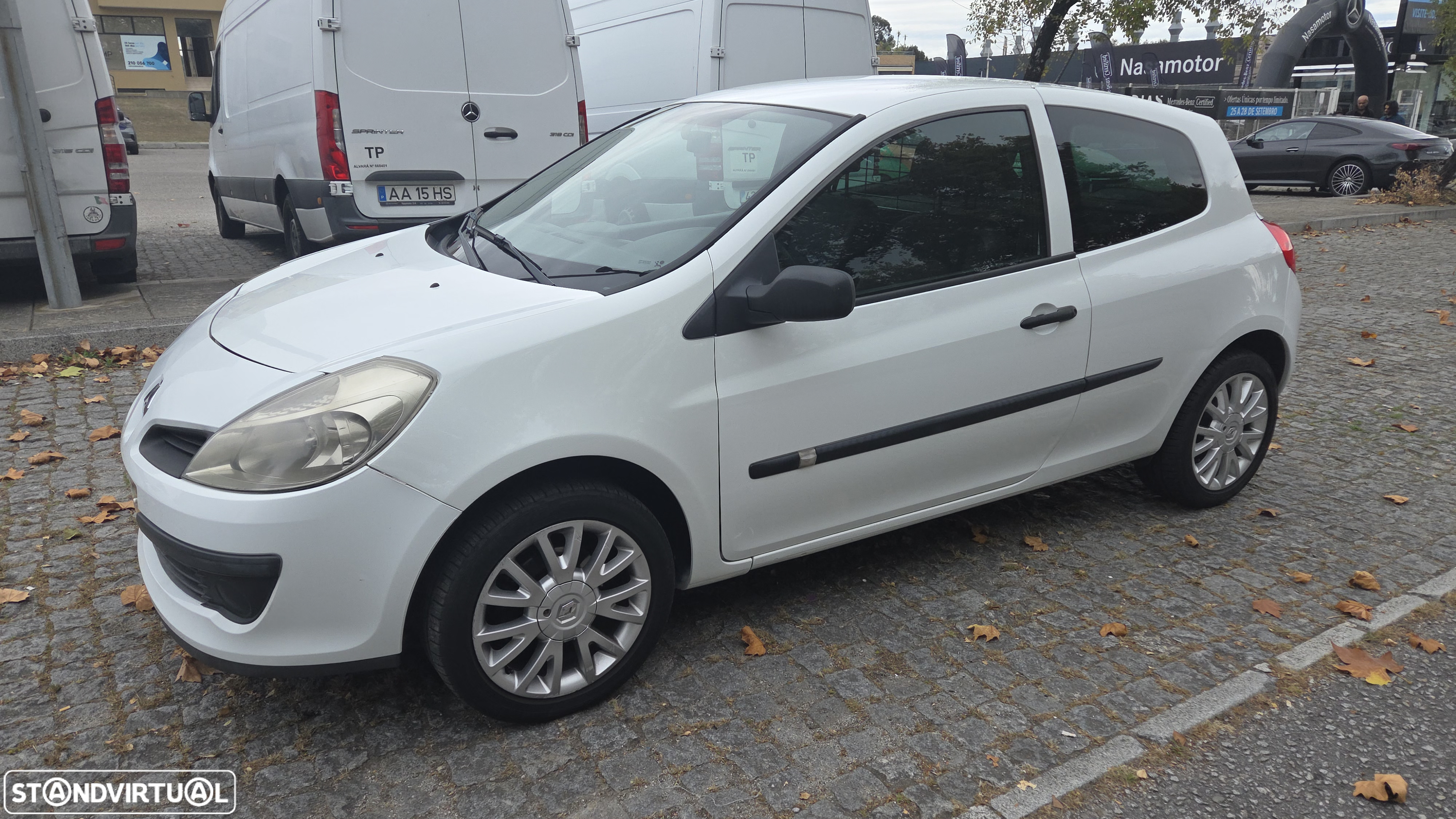 Renault Clio - 2