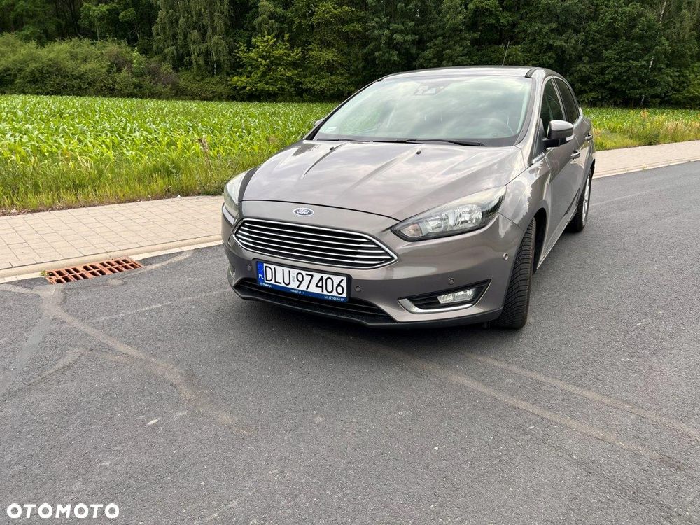 Ford Focus - 13
