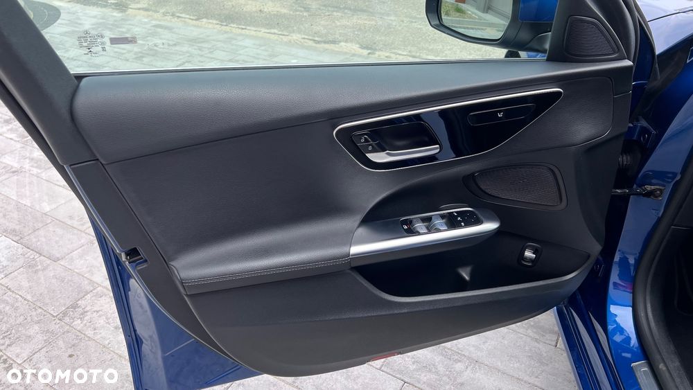 Mercedes-Benz Klasa C 220 d 9G-TRONIC - 17