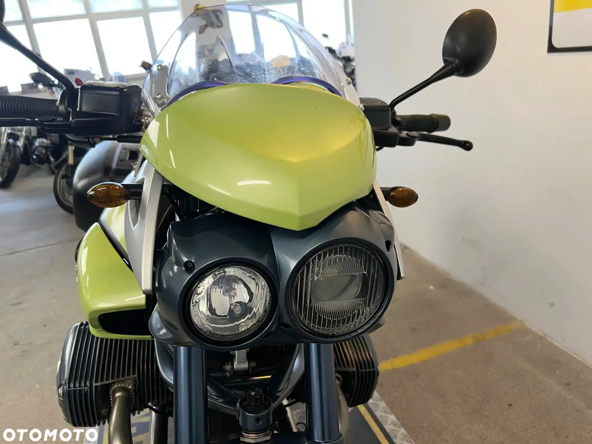 BMW R - 13