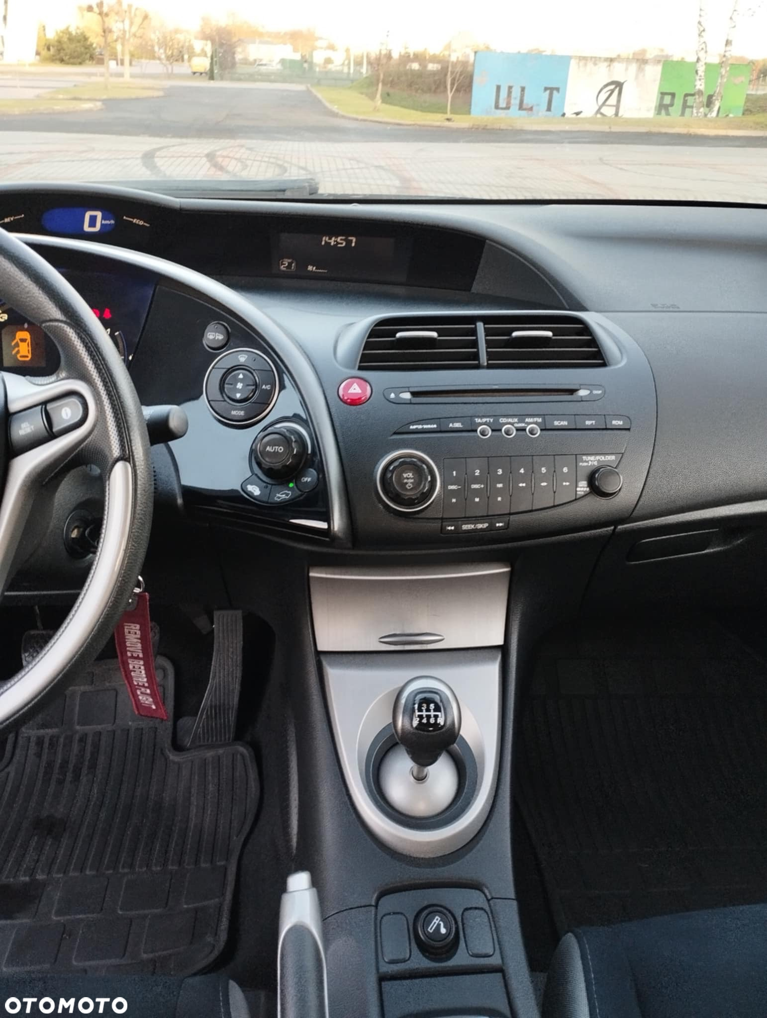 Honda Civic 1.4 Comfort - 14