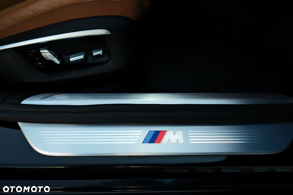 BMW Seria 7 - 17