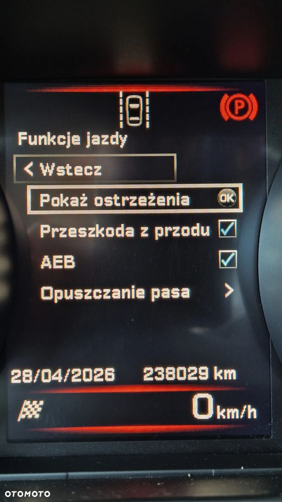 Jaguar XE 2.0 D Portfolio - 21
