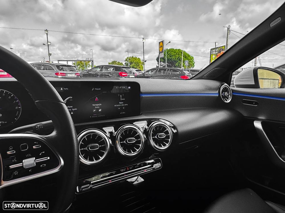 Mercedes-Benz A 250 Limousine e 8G-DCT Progressive - 12